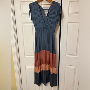 Strut And Bolt Blue Colorblock Maxi Sleeveless Dress Size Large Elegant